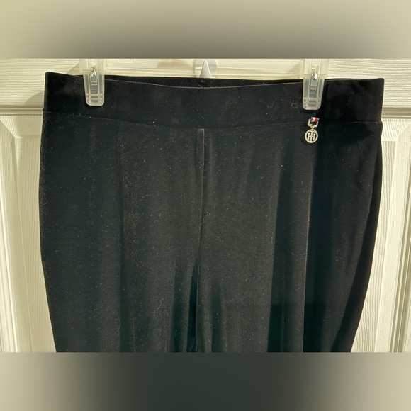 Tommy Hilfiger Black Velvet Pull On Pants SZE 14 Holiday Christmas - Picture 4 of 4